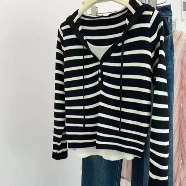 （9912）大码MM秋装新款女韩版显瘦时尚假两件百搭连帽线衫针织衫