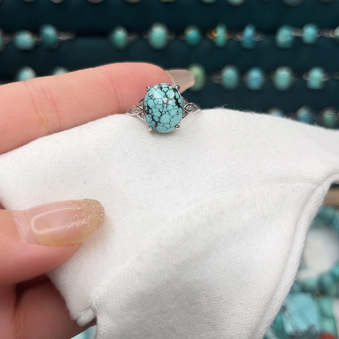 绿松石绿松石未镶嵌