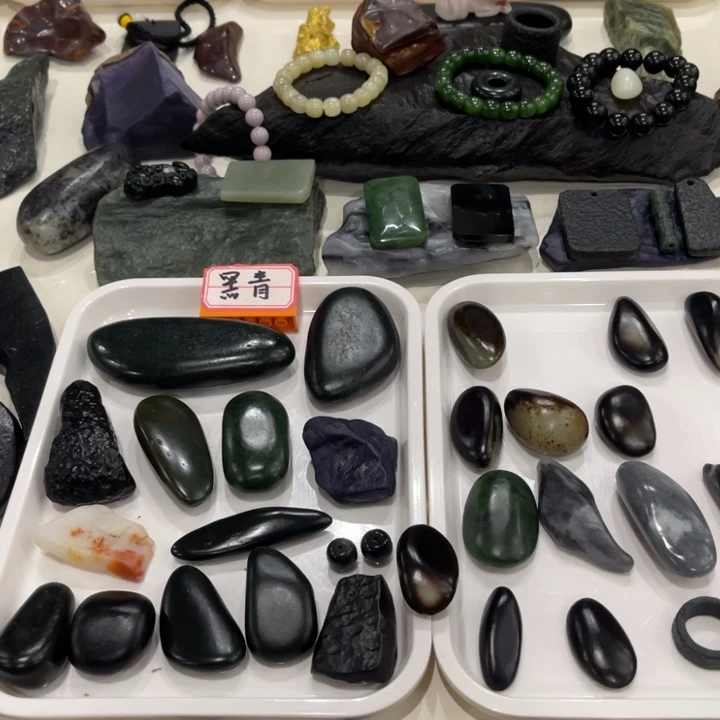 l***l玉新疆的戈壁料的料子