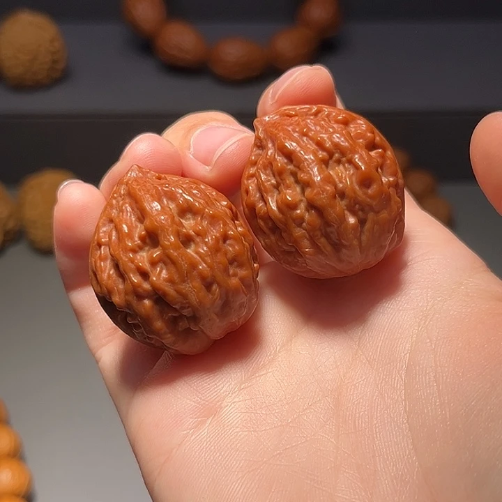 把件文玩核桃玉皮异形487