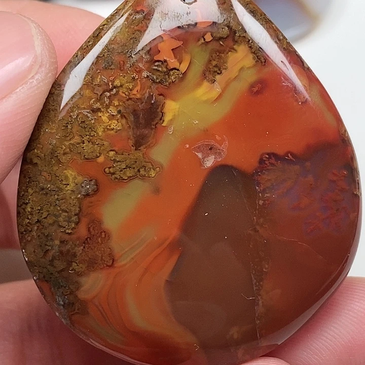 玛瑙/玉髓吊坠未镶嵌用****3