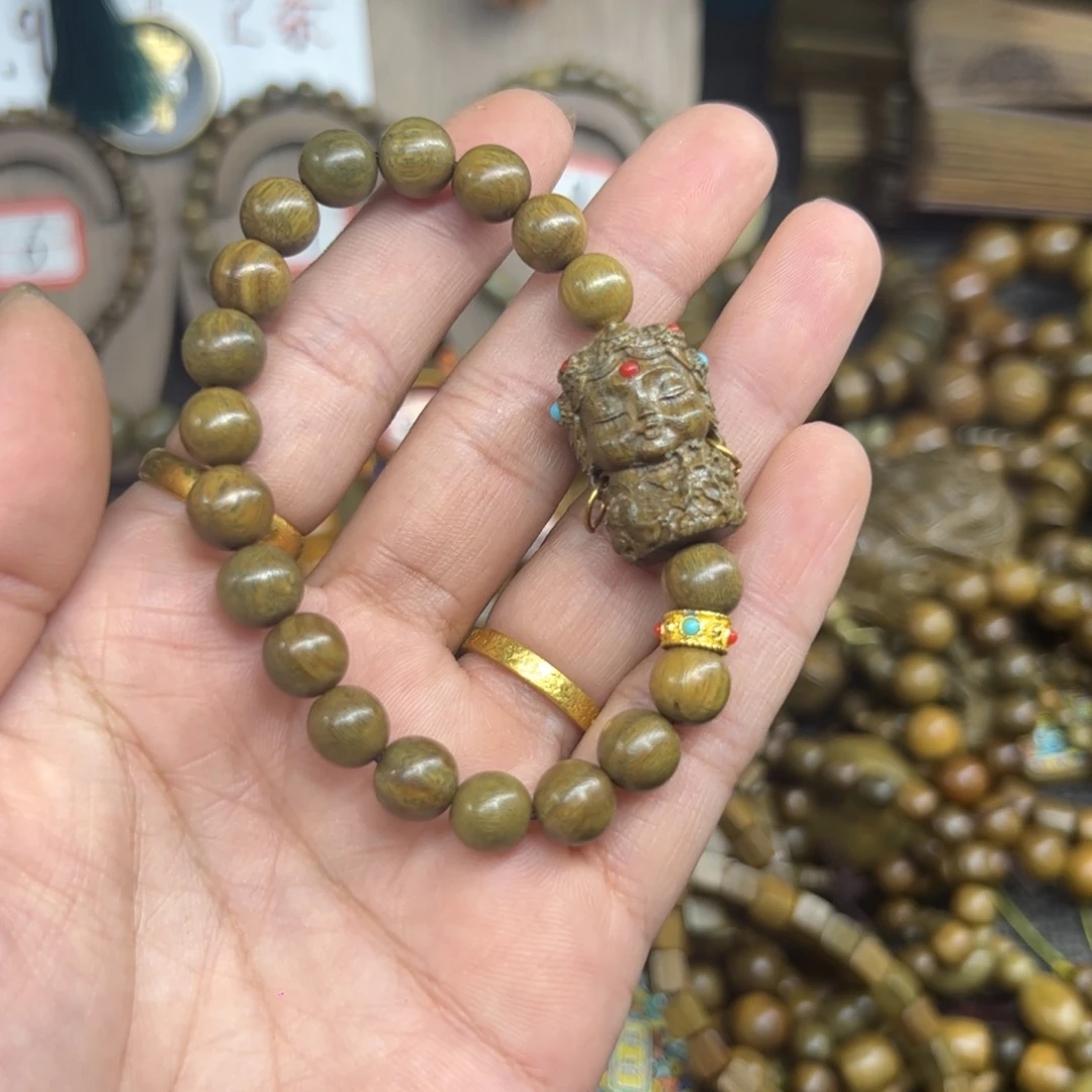 维腊木（绿檀）无事牌