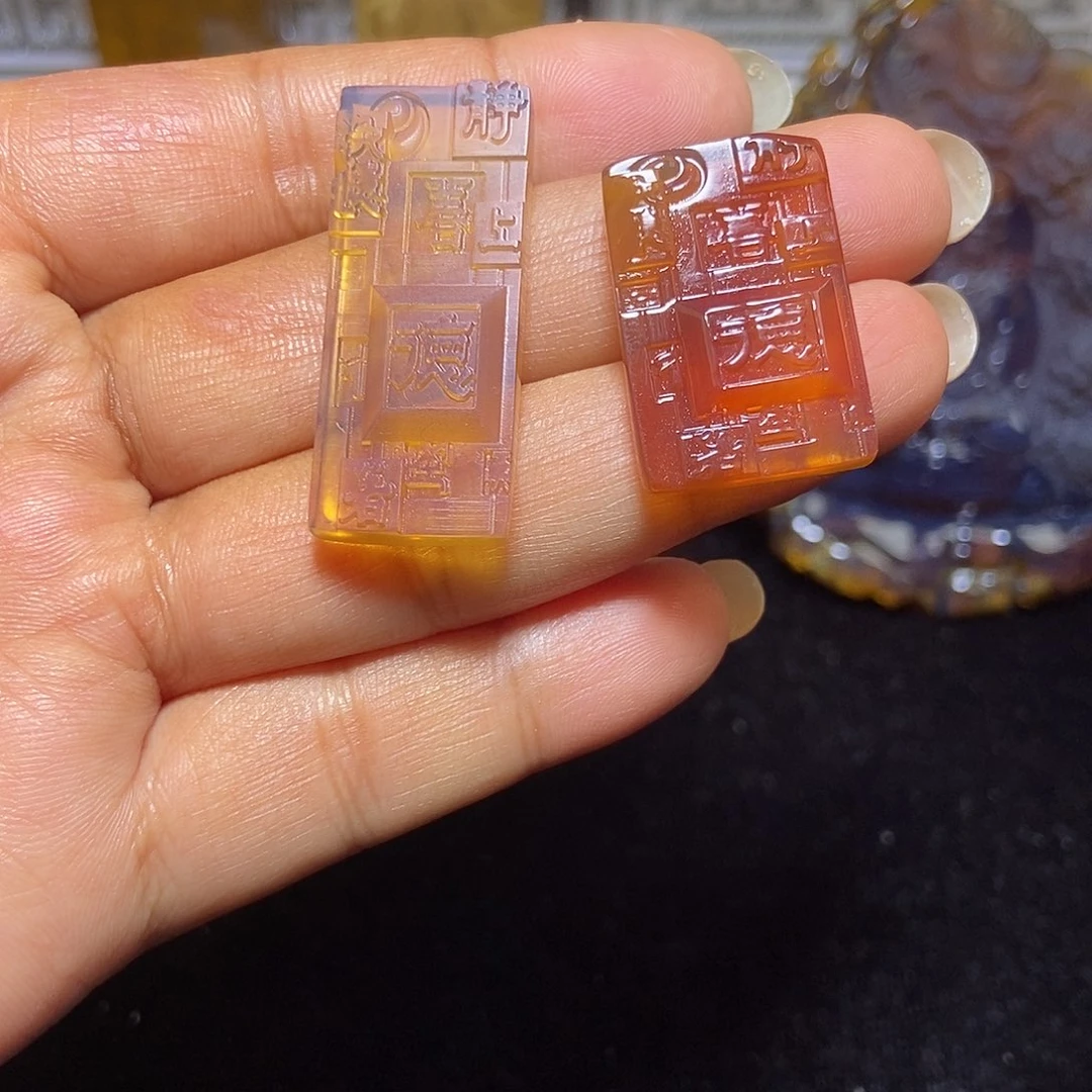 琥珀颈饰未镶嵌缅甸天然琥珀吊坠