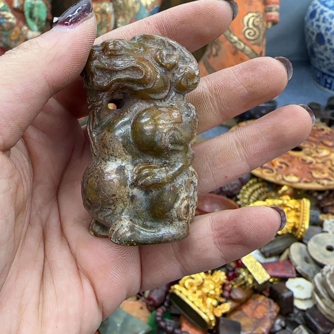 未镶嵌和田玉（糖玉）挂件