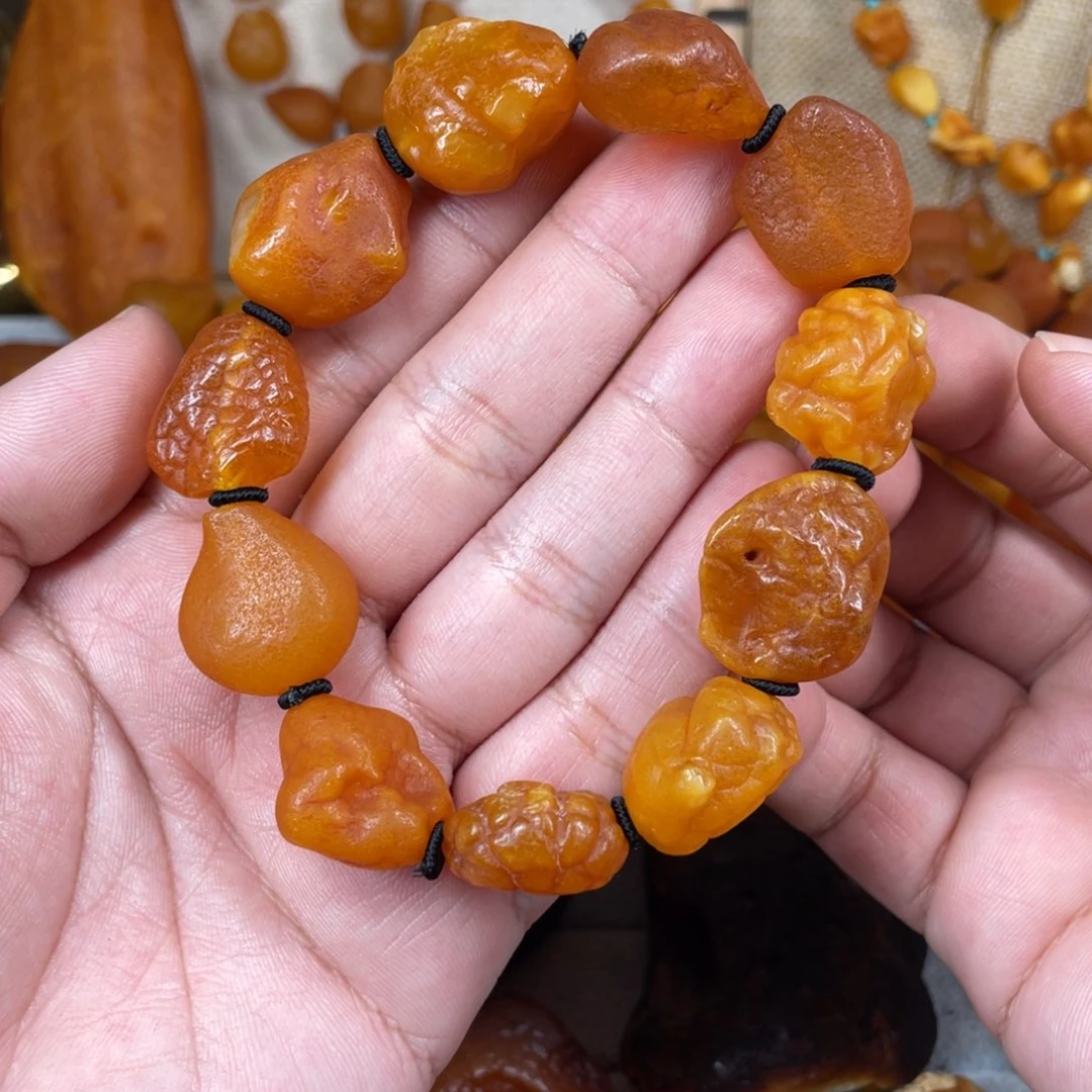 琥珀珠宝奇石未镶嵌