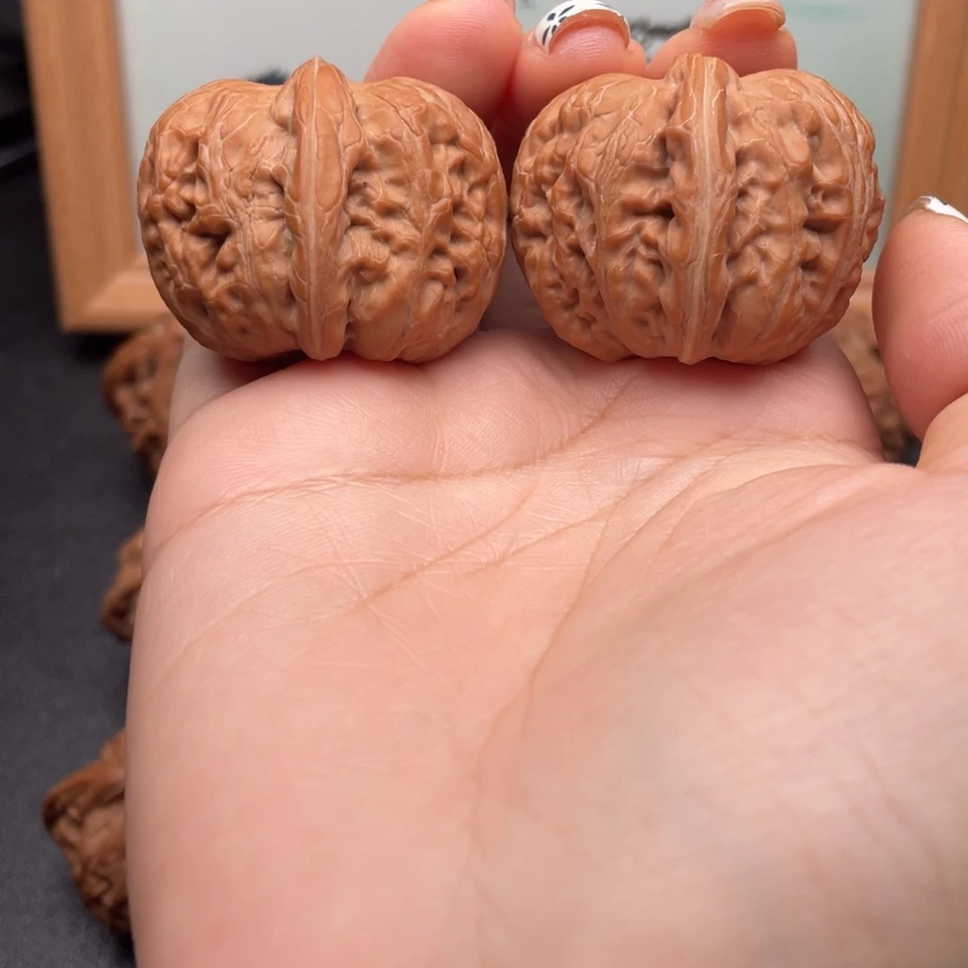 文玩核桃吊坠39全品元宝