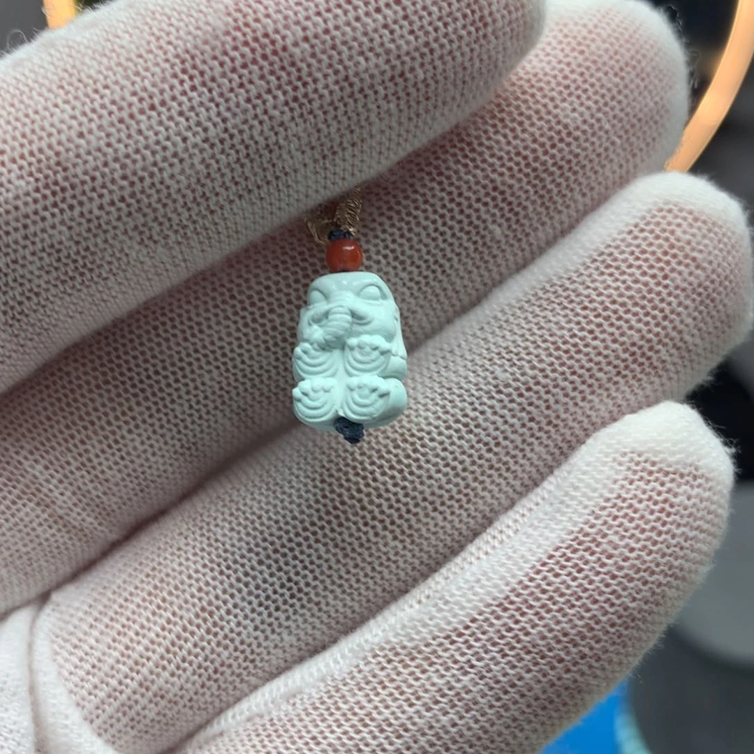 绿松石挂件未镶嵌