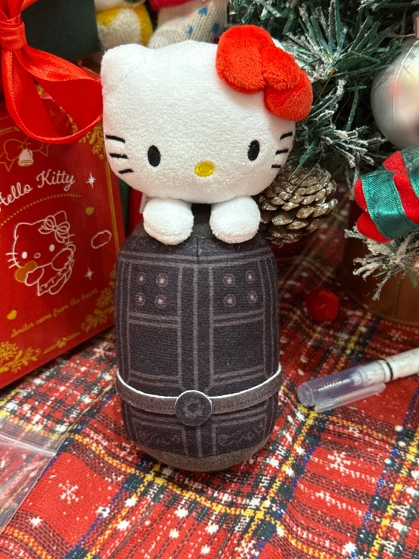 美甲专拍冲绳限定kitty挂件