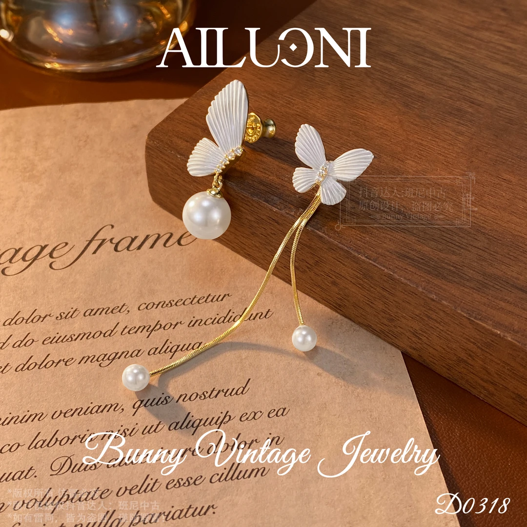 镀K金 D0318 法★【细纹蝶】冬AILUONI 爱洛妮 限定 耳钉
