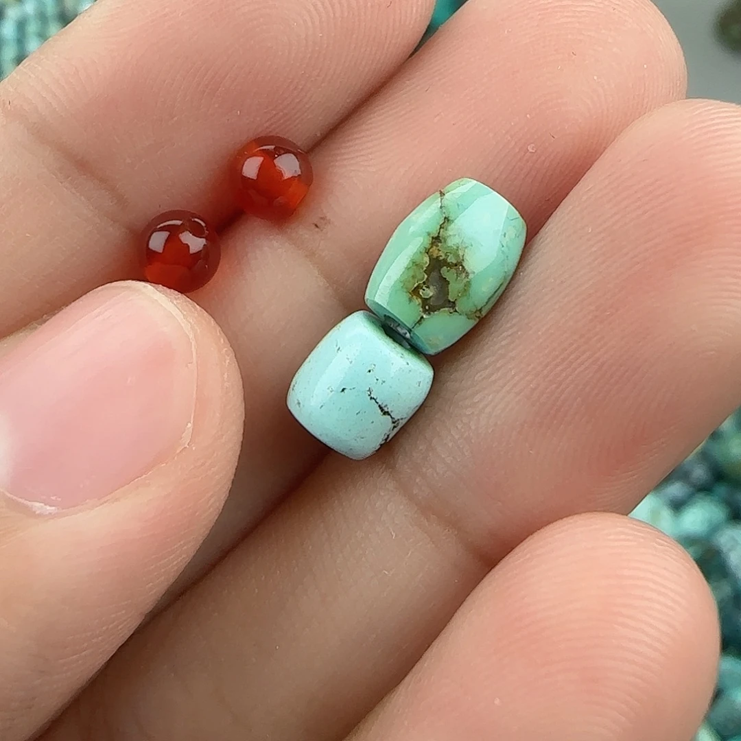 南红玛瑙未镶嵌配饰瑕疵