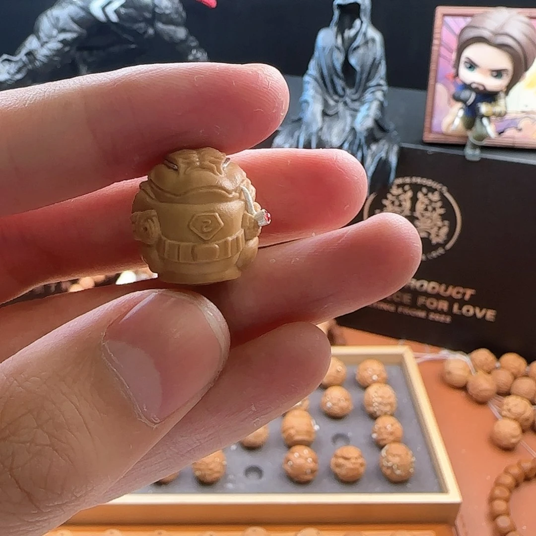 猴头核桃吊坠孙*超人文太