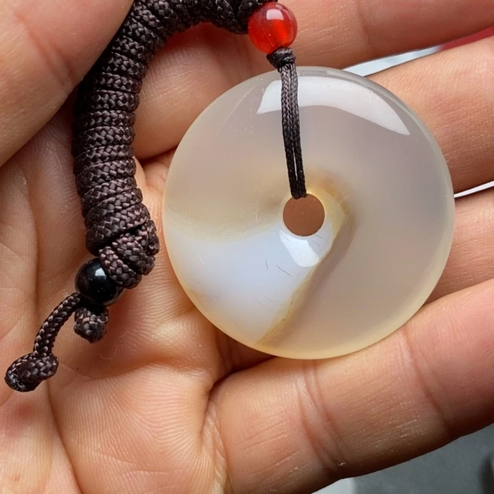 玛瑙/玉髓颈饰合金