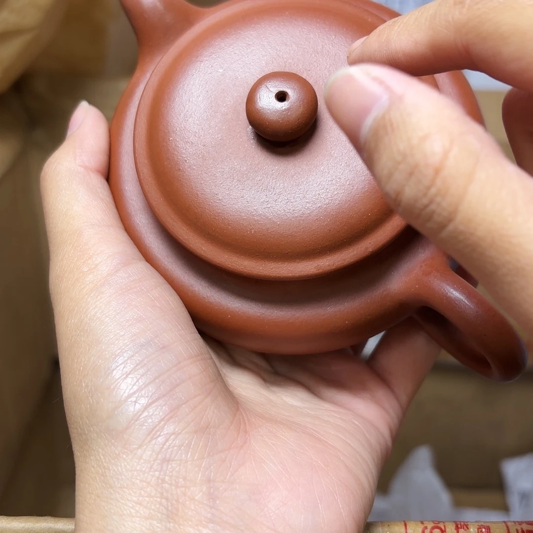 甄选宜兴本土紫砂壶