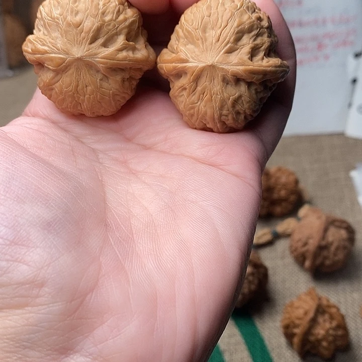 文玩核桃吊坠铁锤妹妹