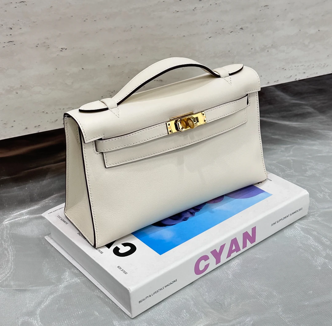 99新 Hermes/爱马仕 minikelly一代奶油白金扣s皮Z刻