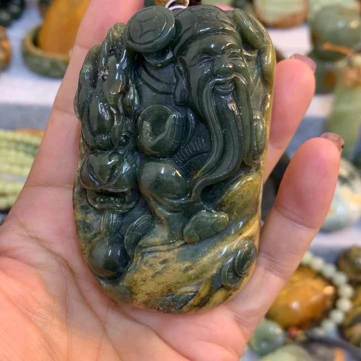 岫岩河磨玉（透闪石质玉）未镶嵌把件