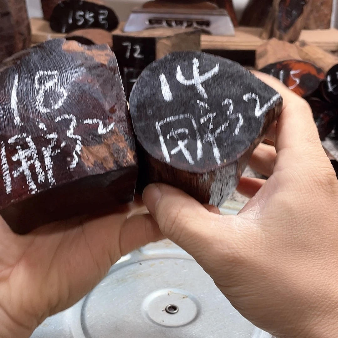 交趾黄檀（大红酸枝）