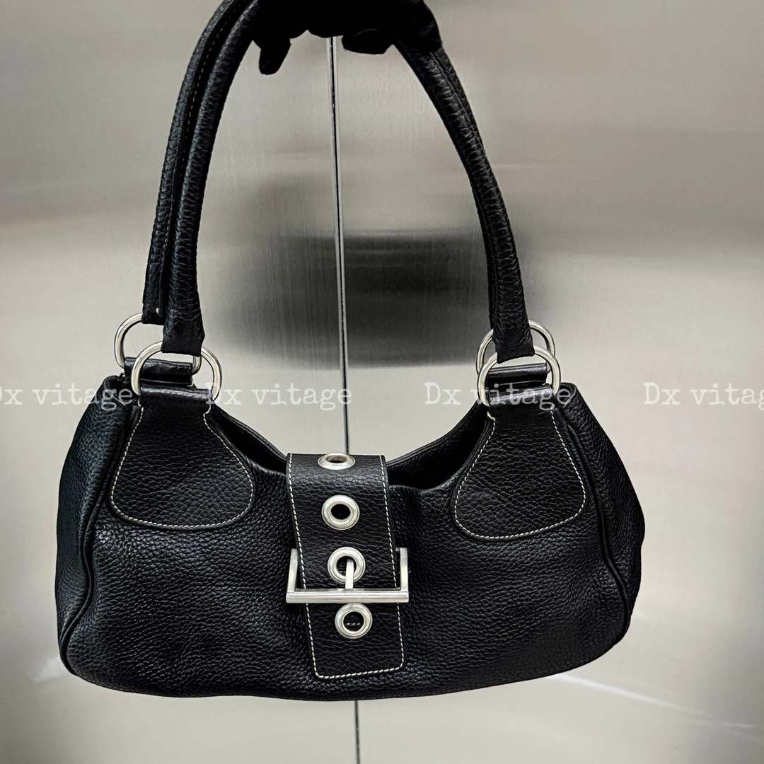 95新 Prada/普拉达 prada 黑色腋下单肩包