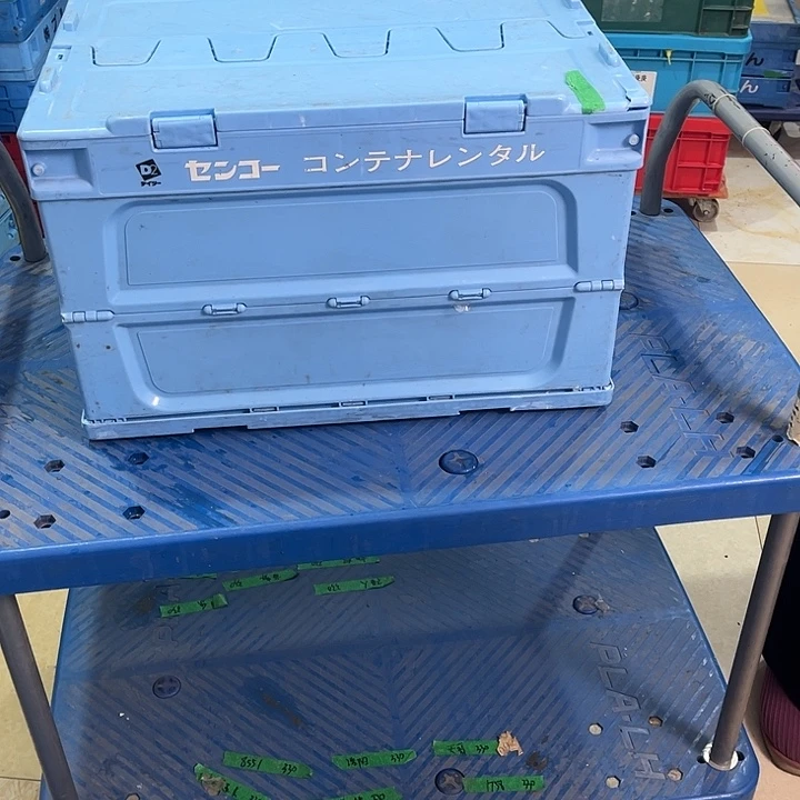 沉***世厚款家用五金工具箱1个带盖坏了