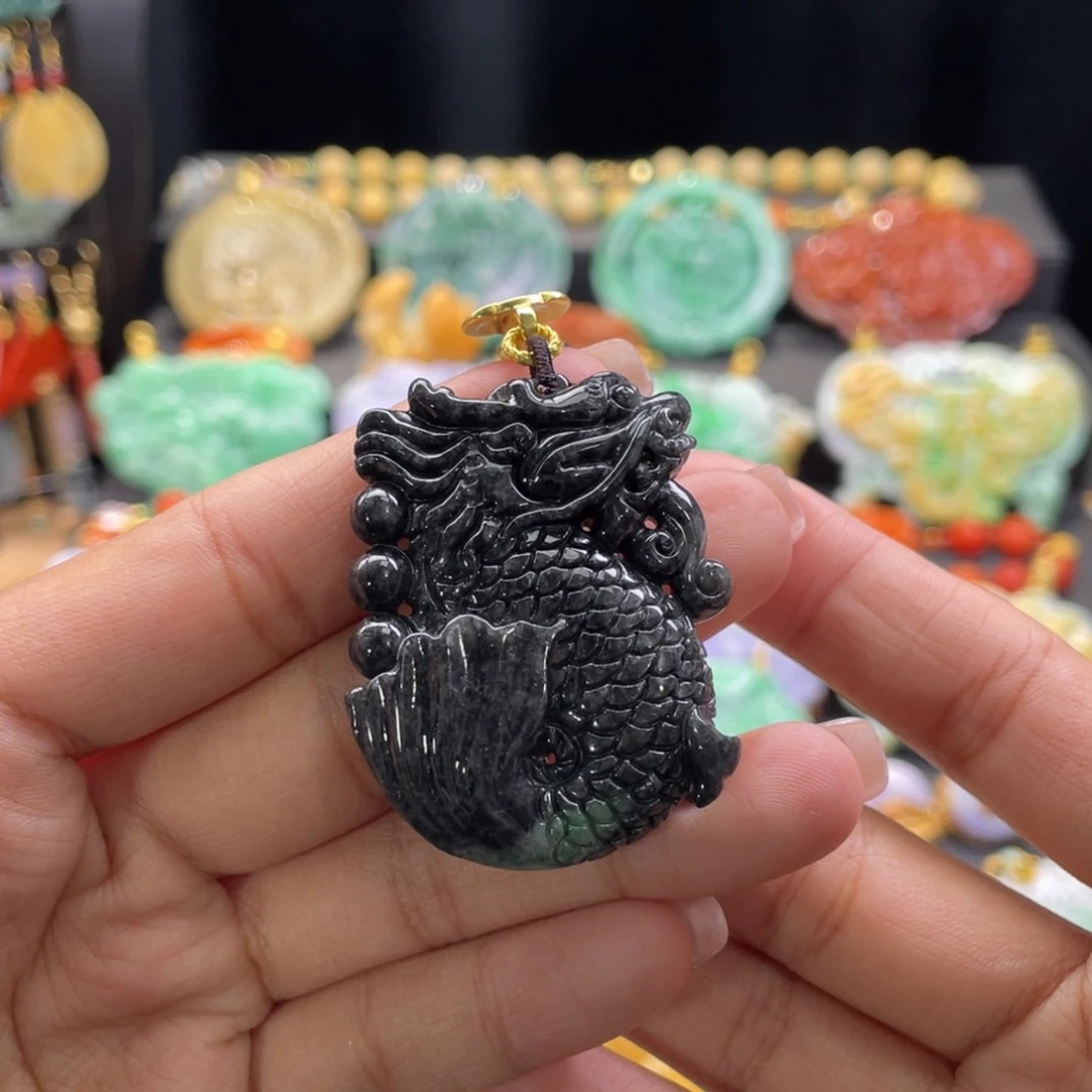 翡翠颈饰未镶嵌代编织