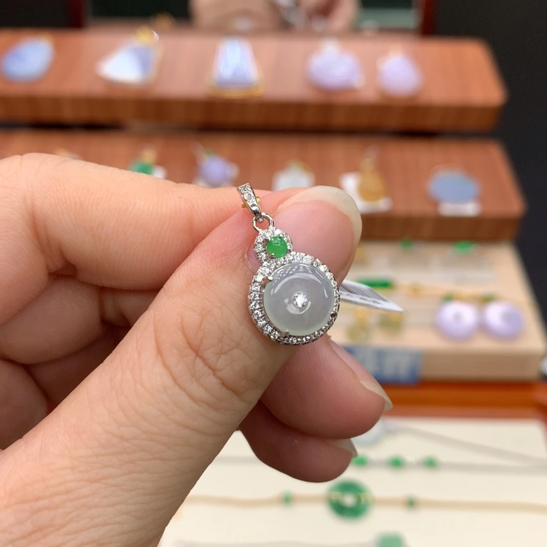 翡翠未镶嵌吊坠(不含链)11