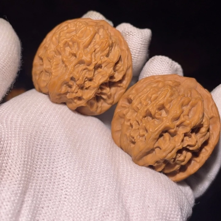 文玩核桃把件秦岭帝王官帽39
