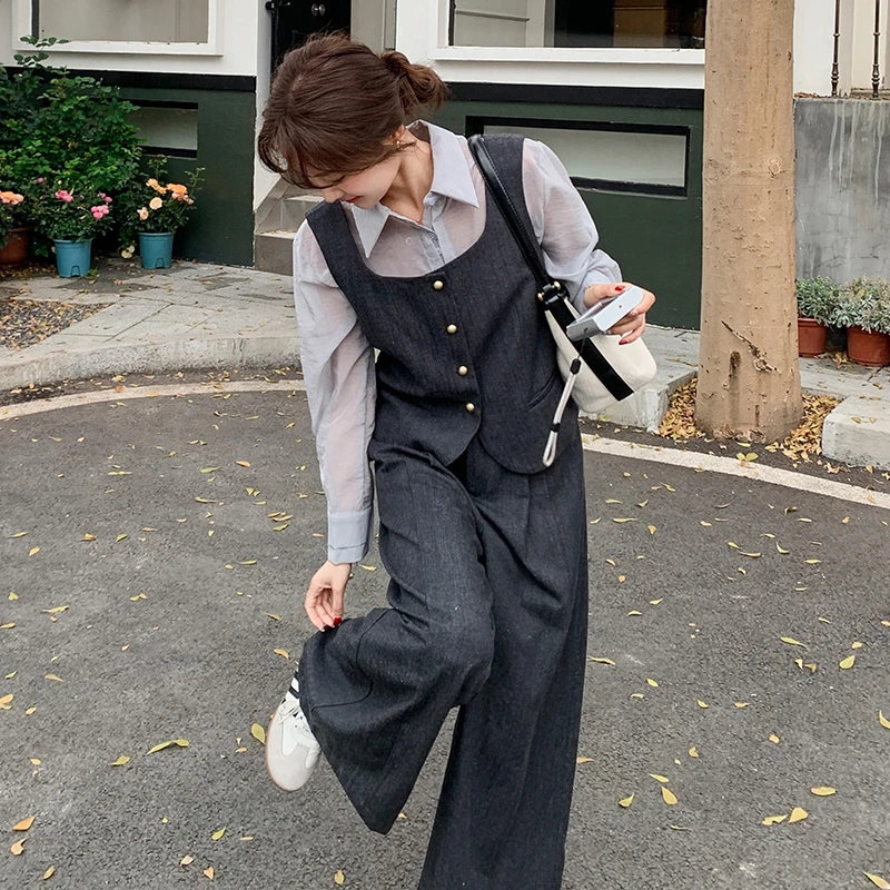 韩系休闲氛围感穿搭套装女2025春秋新款时尚马甲衬衫阔腿裤三件套