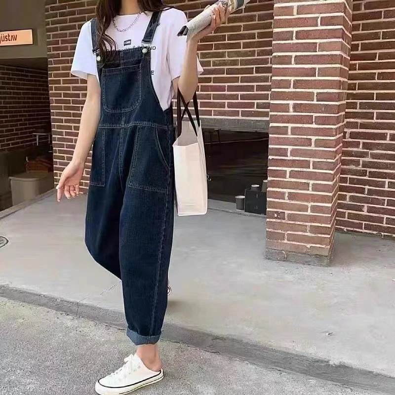 961 牛仔背带裤女减龄春夏新款宽松直筒深蓝大口袋连体裤长裤