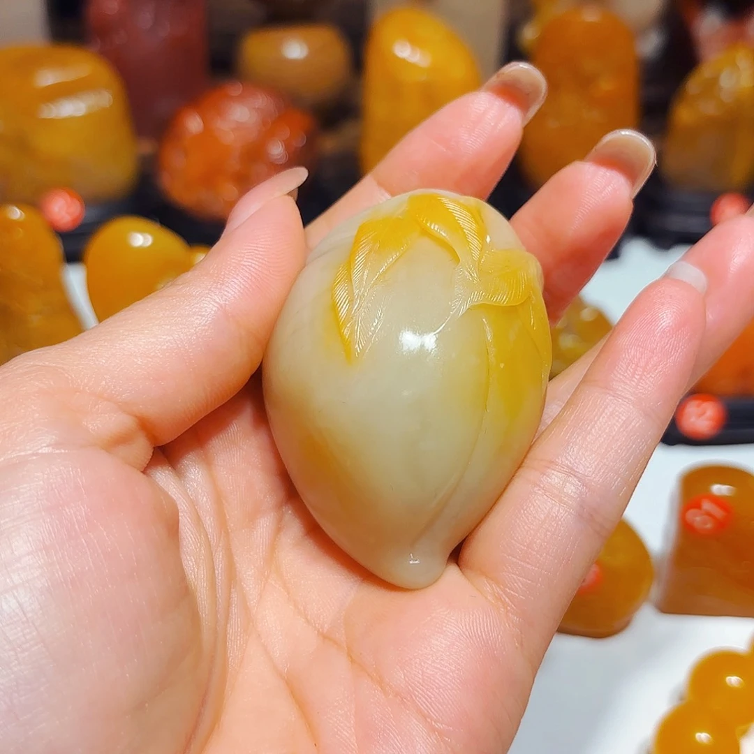 寿山石自*飞石雕石雕石雕