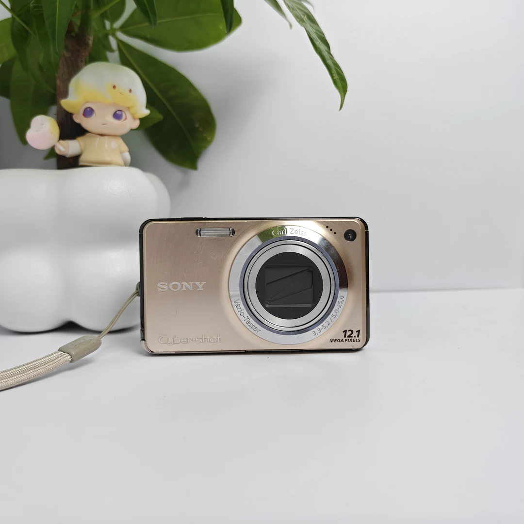 95新 Sony/索尼 w270日版CCD相机1210w像素5x光变出片人像奶油肌