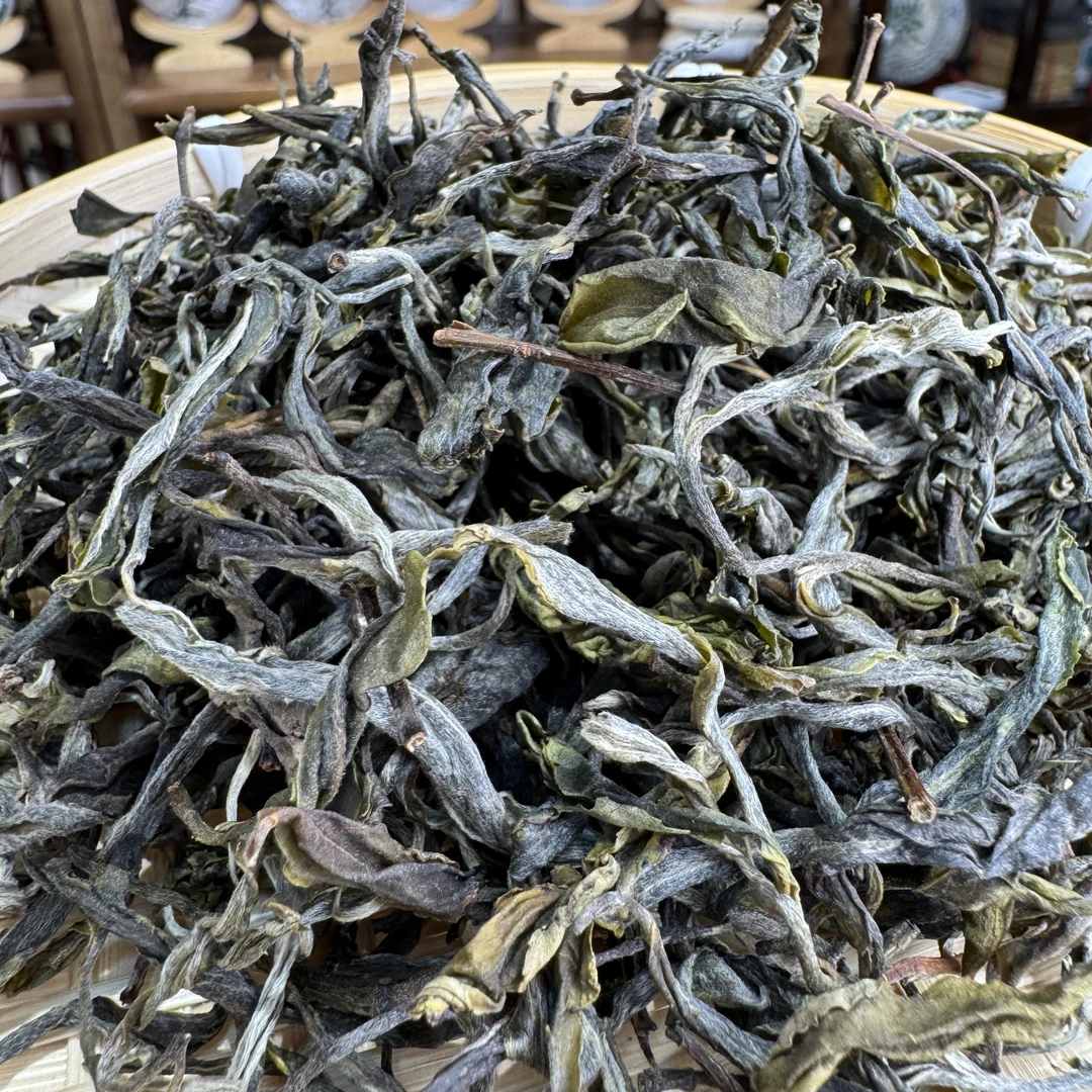 佳佳 2025年 墨江凤凰窝核心二类古树头春 生茶 散茶