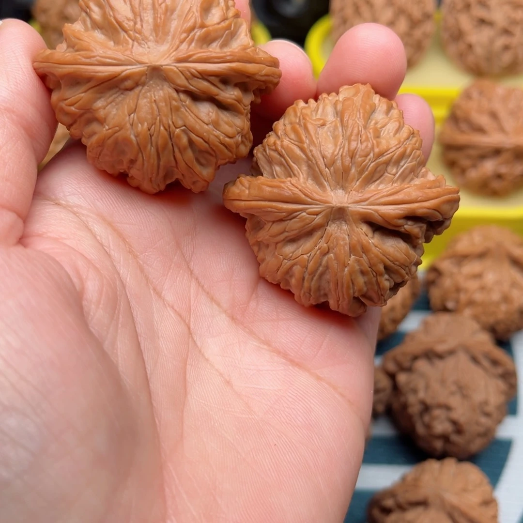 【闪购商品】核桃文玩核桃手把件44磨盘