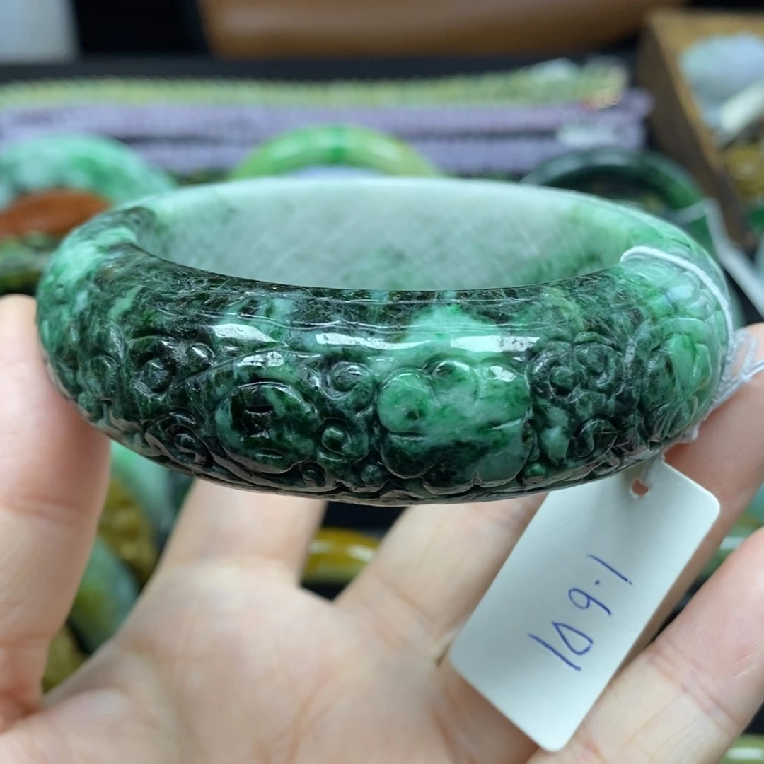 翡翠颈饰未镶嵌59.9圈口1号