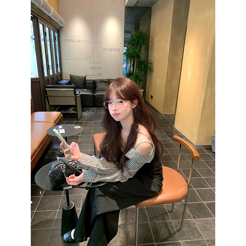 假两件格子一字肩露肩长袖衬衫辣妹短款上衣直筒宽松垂感阔腿裤女