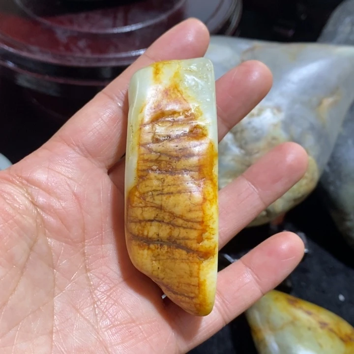 和田玉（糖玉）未镶嵌挂件