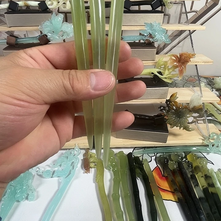 蛇纹石玉未镶嵌发簪