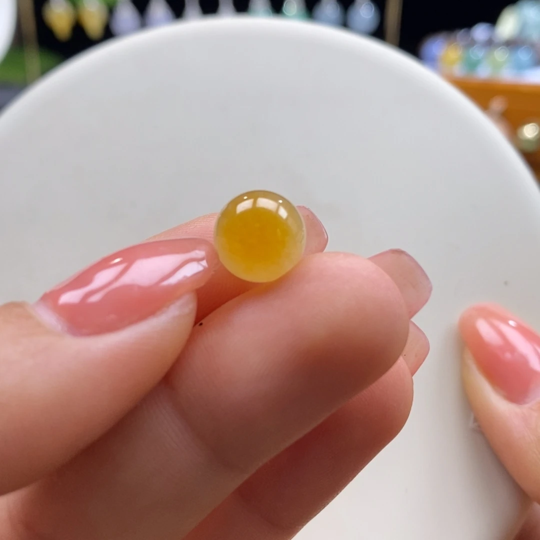翡翠吊坠(不含链)未镶嵌翡翠鲜橙黄圆珠