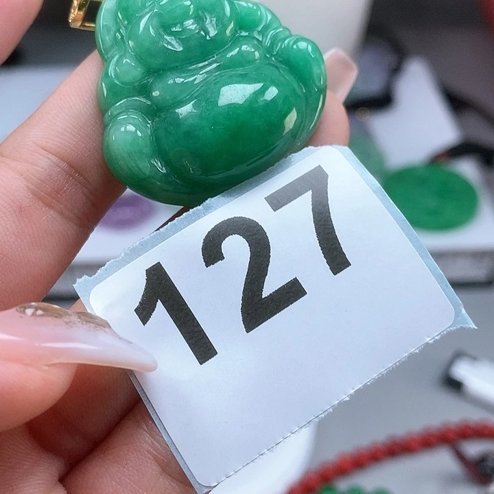 翡翠颈饰未镶嵌吊坠