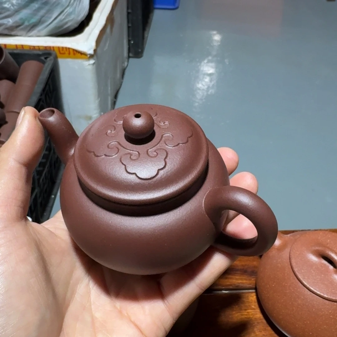 君***夕茶壶紫砂原矿原石的制作方法