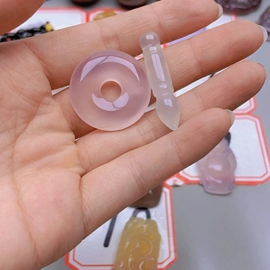 【闪购商品】玛瑙/玉髓未镶嵌珠宝半成品t**a