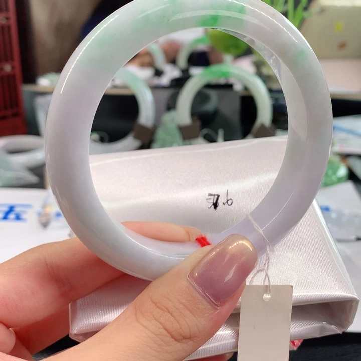 翡翠未镶嵌手镯57.6圈口