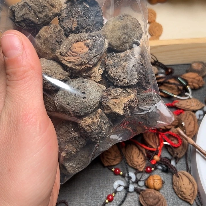 何***桃核手串正宗桃枭原皮