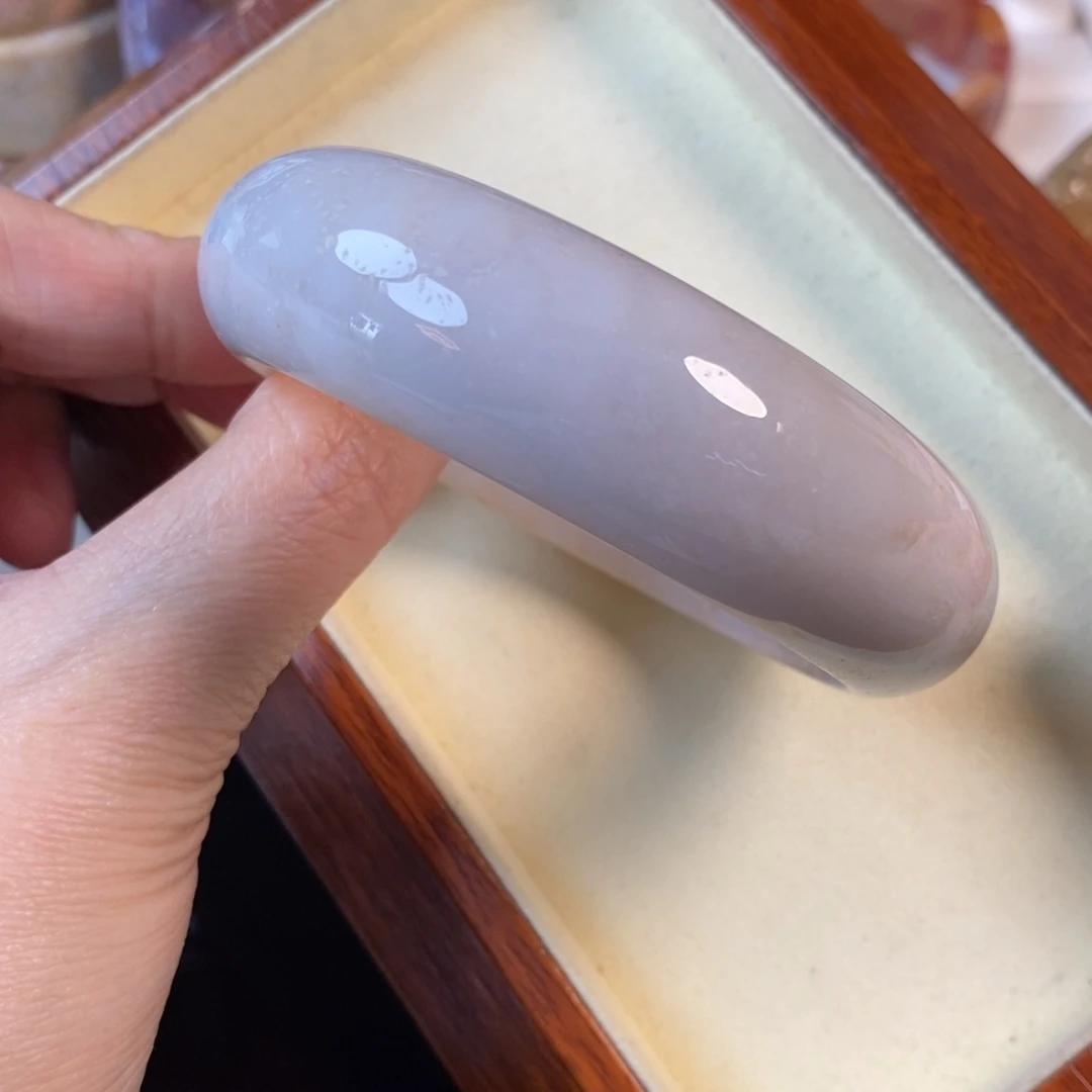 硅化珊瑚（珊瑚玉）未镶嵌手镯60口福利99