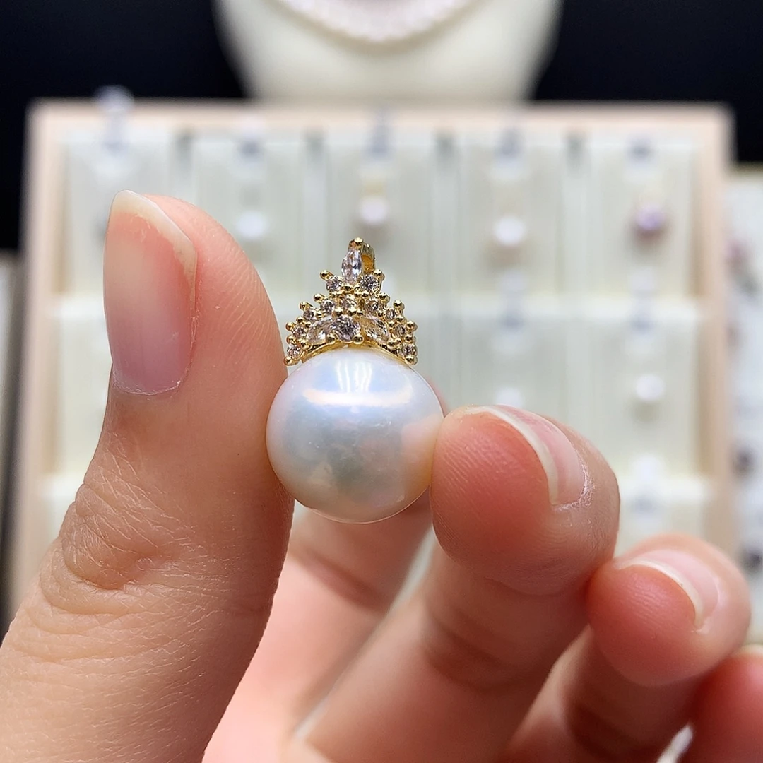 淡水珍珠颈饰合金