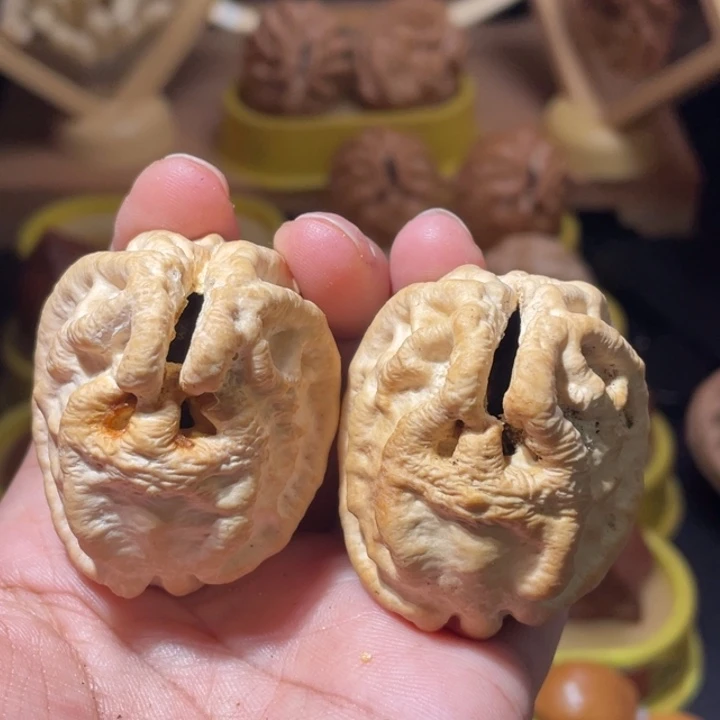 桃核吊坠乾坤核桃29.9