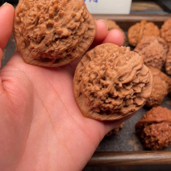 飞***子核桃麒麟纹麒麟纹