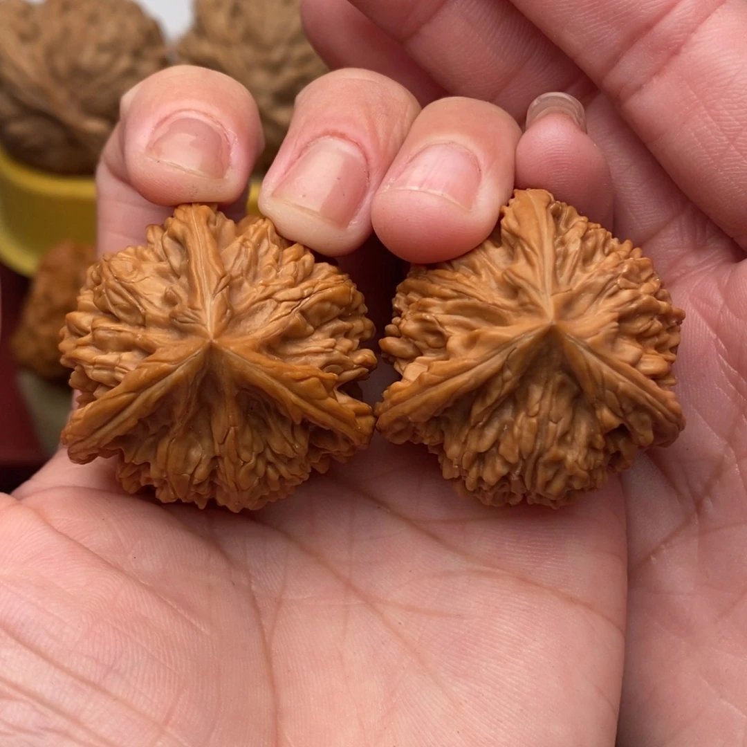 把件文玩核桃玉龙奔38….