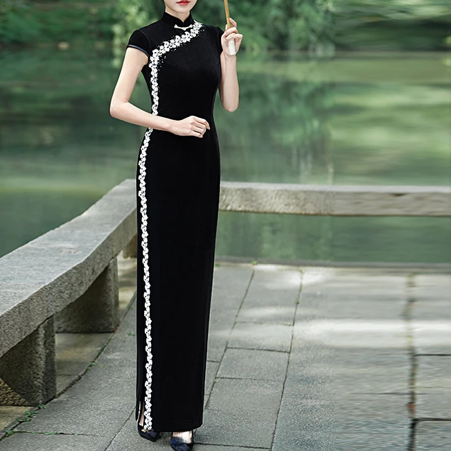 丝绒旗袍2025新款中国风旗袍优雅模特演出礼服改良款走秀花边丝绒