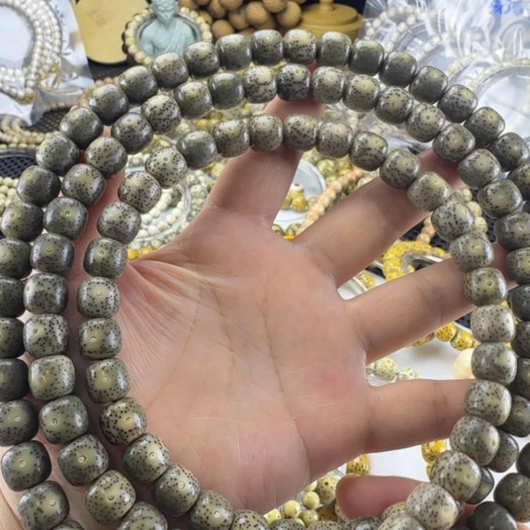 一***小星月菩提手串海南星月菩提石玉料卡11福利款