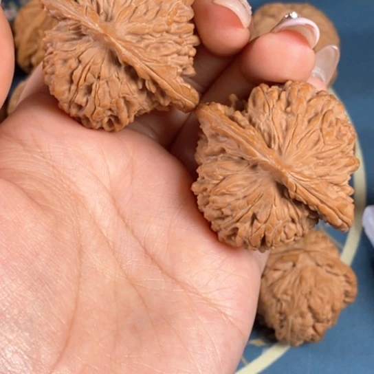 核桃文玩核桃四座楼